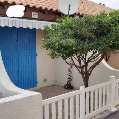 Maisonnette Climatisee Dans Naturiste 度假居 勒卡特